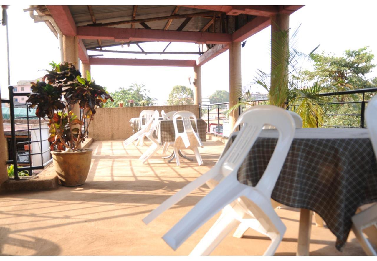 Royal Lake View Gardens Kampala Eksteriør bilde